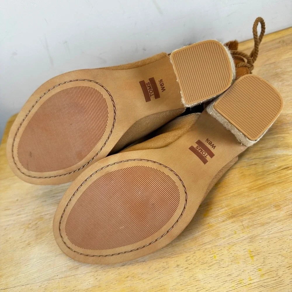 TOMS Seville Block Heel Sandals Womens 6.5 Tan Suede Peep Toe Bootie Espadrille